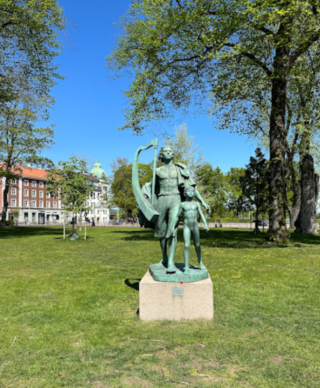 Town Hall Park