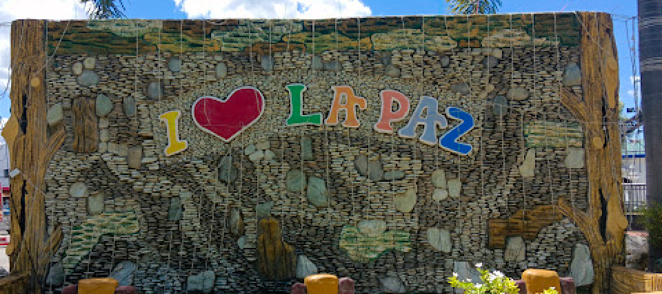 La Paz Town Plaza